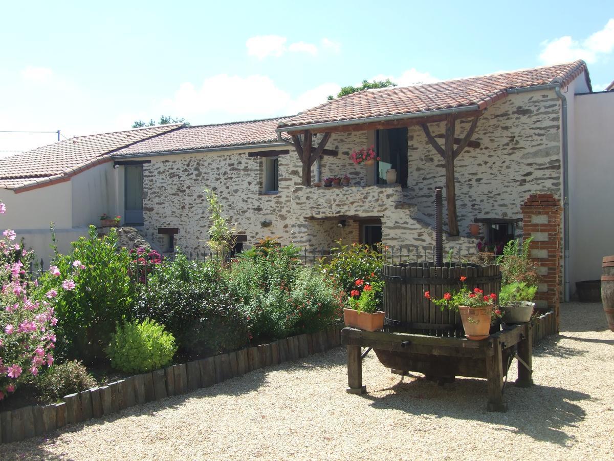 Fleur De Vigne Acomodação com café da manhã Monnieres  Exterior foto